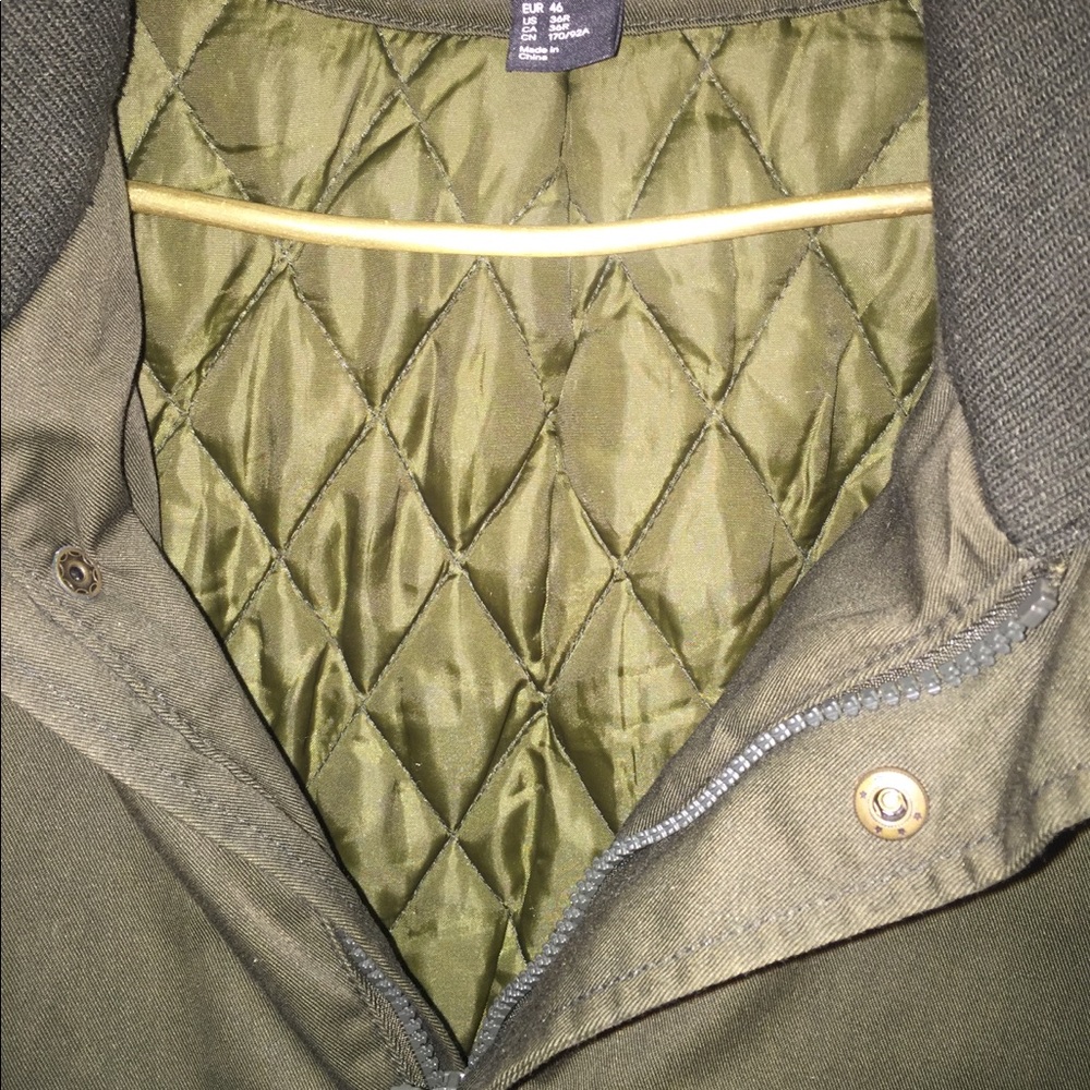H&M Coat - Picture 3 of 4